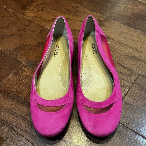 Van Eli Pink Suede Flats Career Casual Shoes Size 8 M - Picture 1 of 7